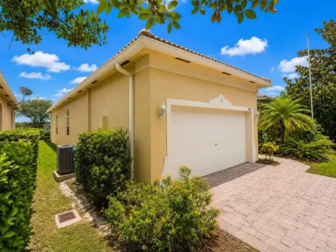 5940 Spanish River Road Fort Pierce FL 34951