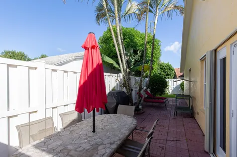 2689 Fairway Cove Court E Wellington FL 33414