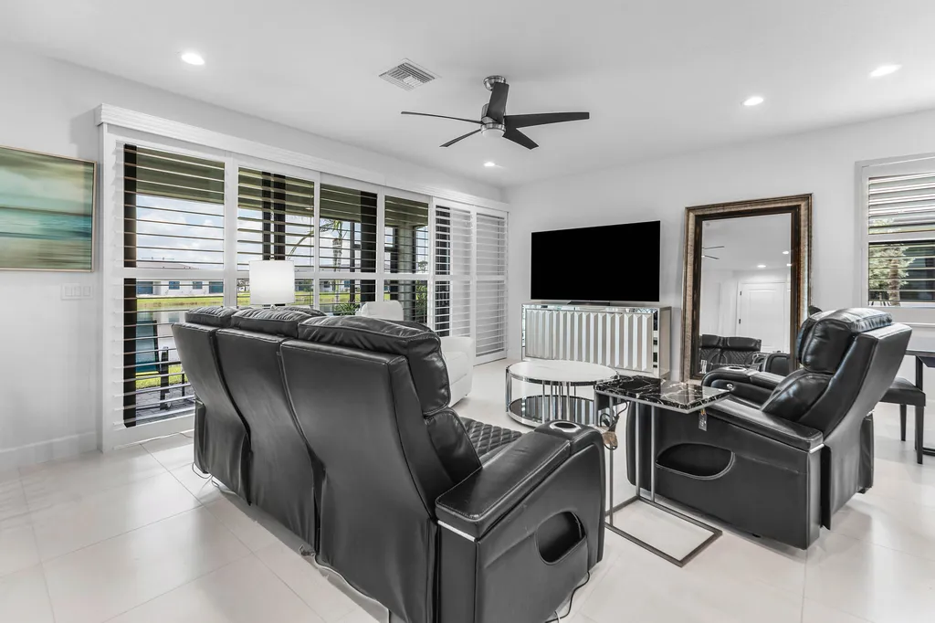 13584 SW Starkissed Lane Port St Lucie FL 34987