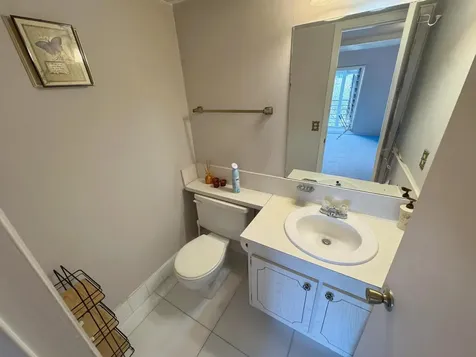 125 Dorset C Boca Raton FL 33434