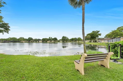301 Cambridge Road Hollywood FL 33024