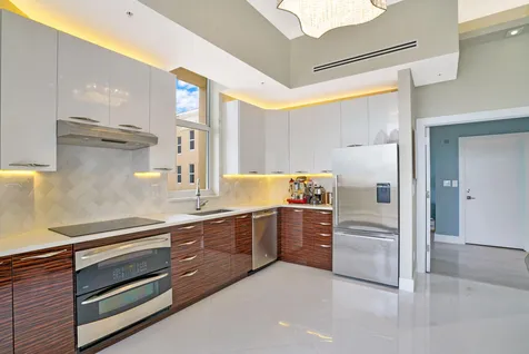 511 SE 5th Avenue Fort Lauderdale FL 33301
