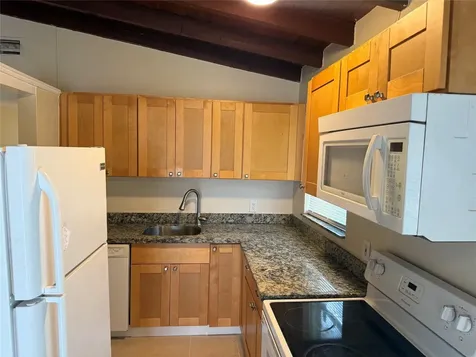 605 SW 22nd Avenue Fort Lauderdale FL 33312