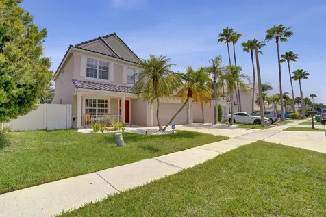 5884 N Plum Bay Parkway Tamarac FL 33321