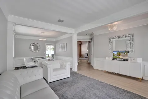 5884 N Plum Bay Parkway Tamarac FL 33321