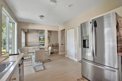 5884 N Plum Bay Parkway Tamarac FL 33321