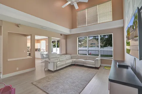 5884 N Plum Bay Parkway Tamarac FL 33321