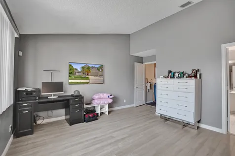 5884 N Plum Bay Parkway Tamarac FL 33321