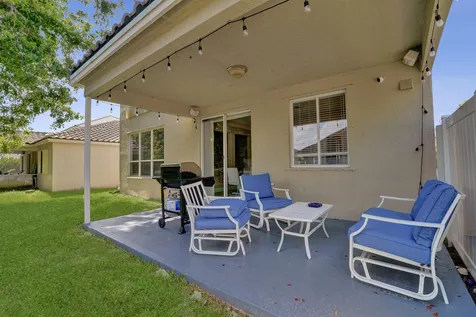5884 N Plum Bay Parkway Tamarac FL 33321