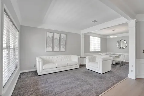 5884 N Plum Bay Parkway Tamarac FL 33321