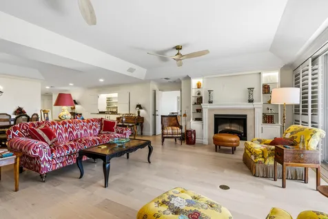 1250 W Southwinds Boulevard Vero Beach FL 32963
