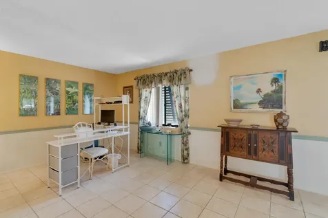 2335 81st Court Vero Beach FL 32966