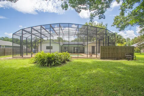 2335 81st Court Vero Beach FL 32966