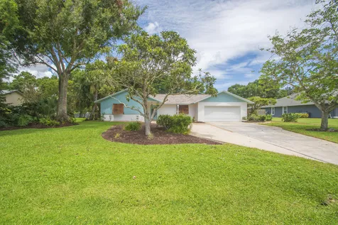 2335 81st Court Vero Beach FL 32966