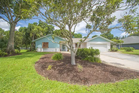 2335 81st Court Vero Beach FL 32966