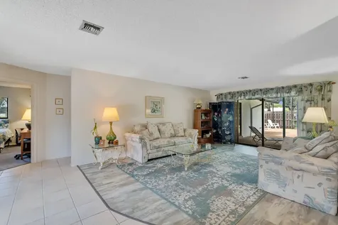 2335 81st Court Vero Beach FL 32966