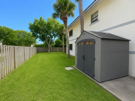 248 Avenue L Delray Beach FL 33483