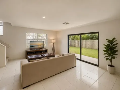 248 Avenue L Delray Beach FL 33483