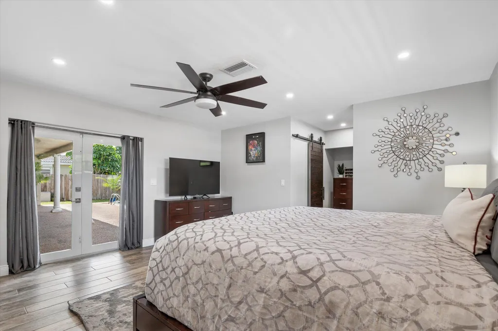 4601 W Hawthorne Circle Hollywood FL 33021