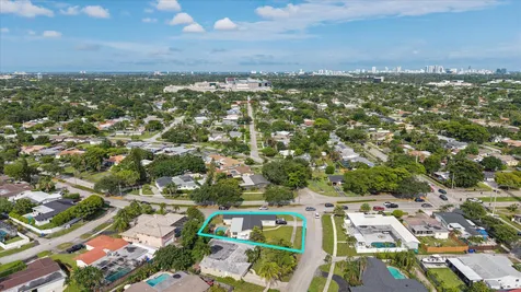 4601 W Hawthorne Circle Hollywood FL 33021