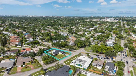 4601 W Hawthorne Circle Hollywood FL 33021