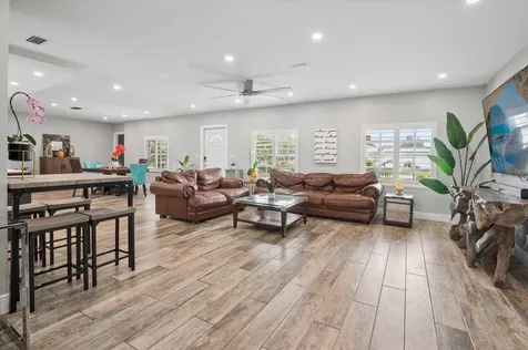 4601 W Hawthorne Circle Hollywood FL 33021
