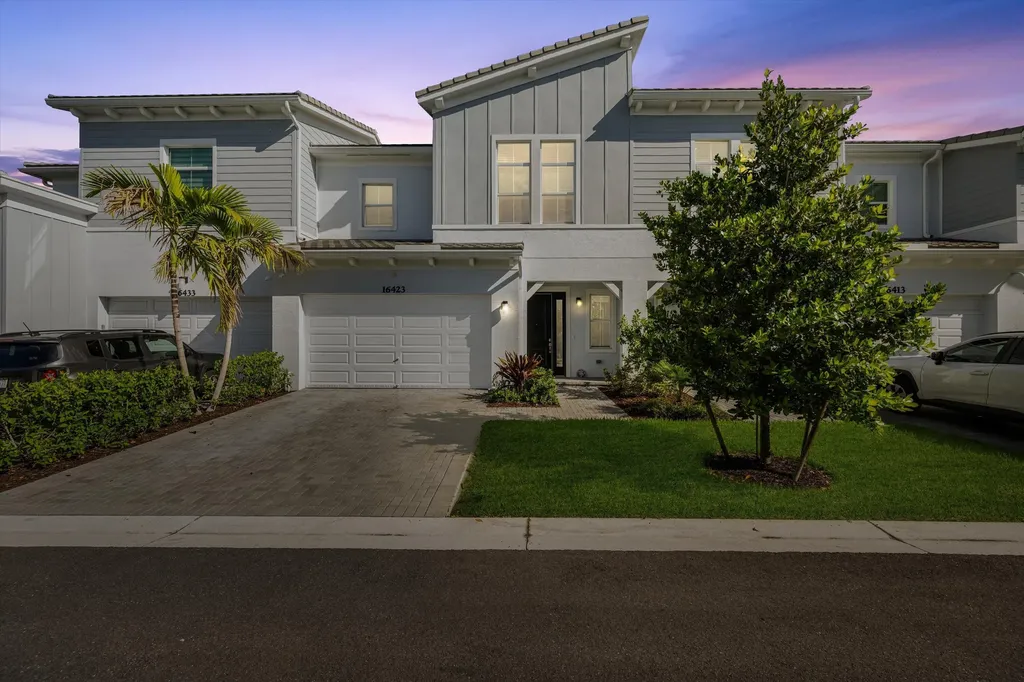 16423 Helix Court Westlake FL 33470