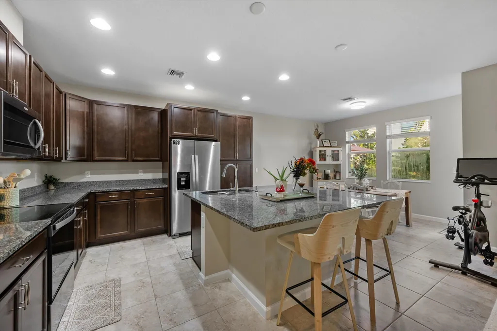16423 Helix Court Westlake FL 33470