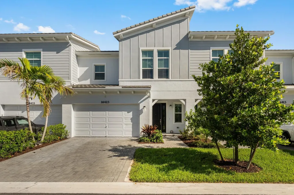 16423 Helix Court Westlake FL 33470