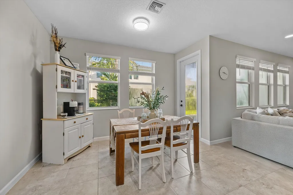 16423 Helix Court Westlake FL 33470