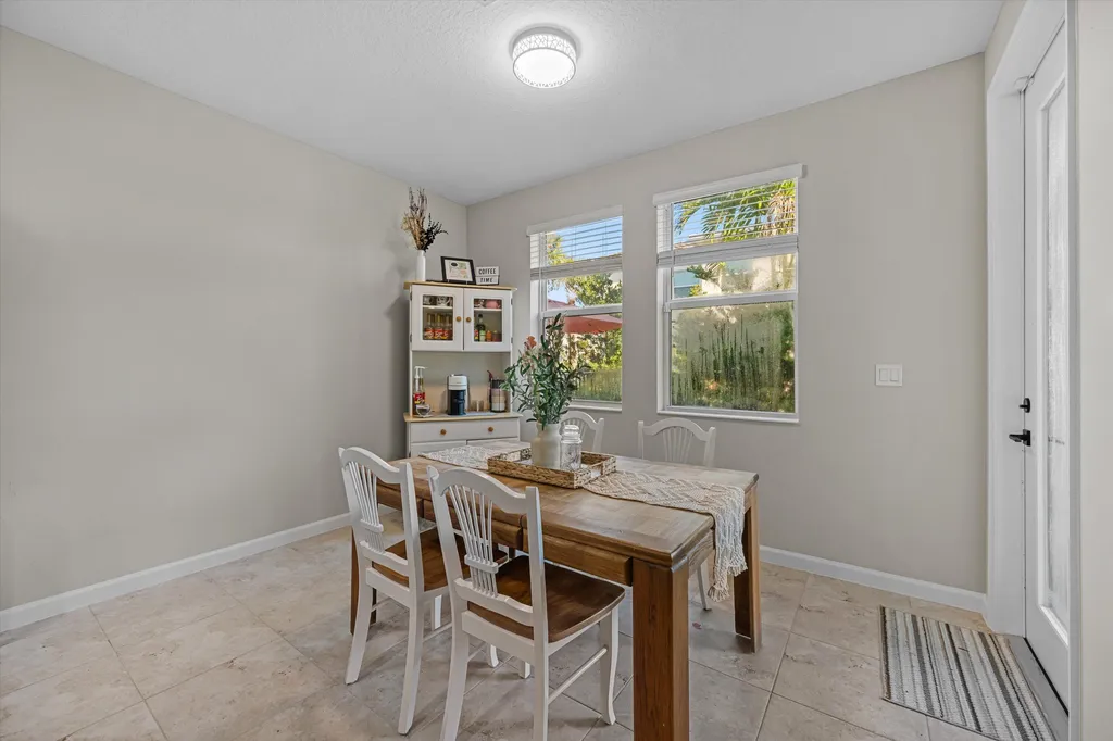 16423 Helix Court Westlake FL 33470