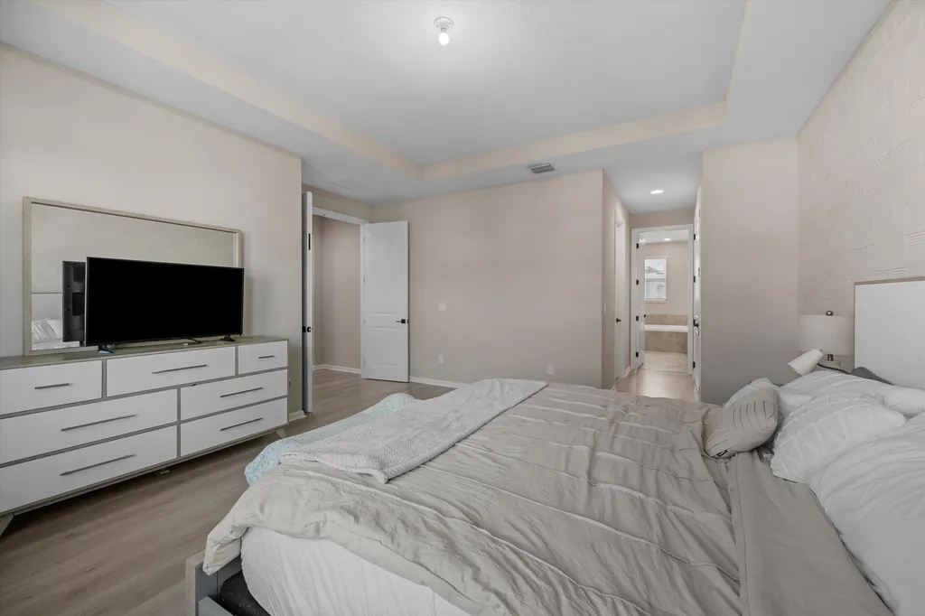 16423 Helix Court Westlake FL 33470