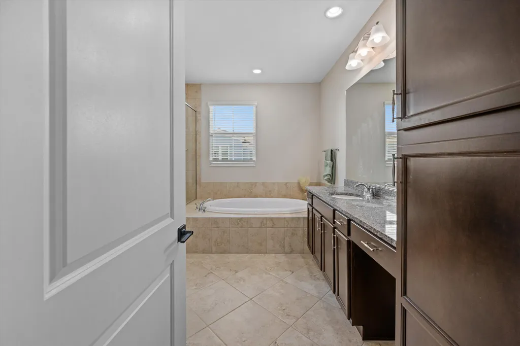 16423 Helix Court Westlake FL 33470