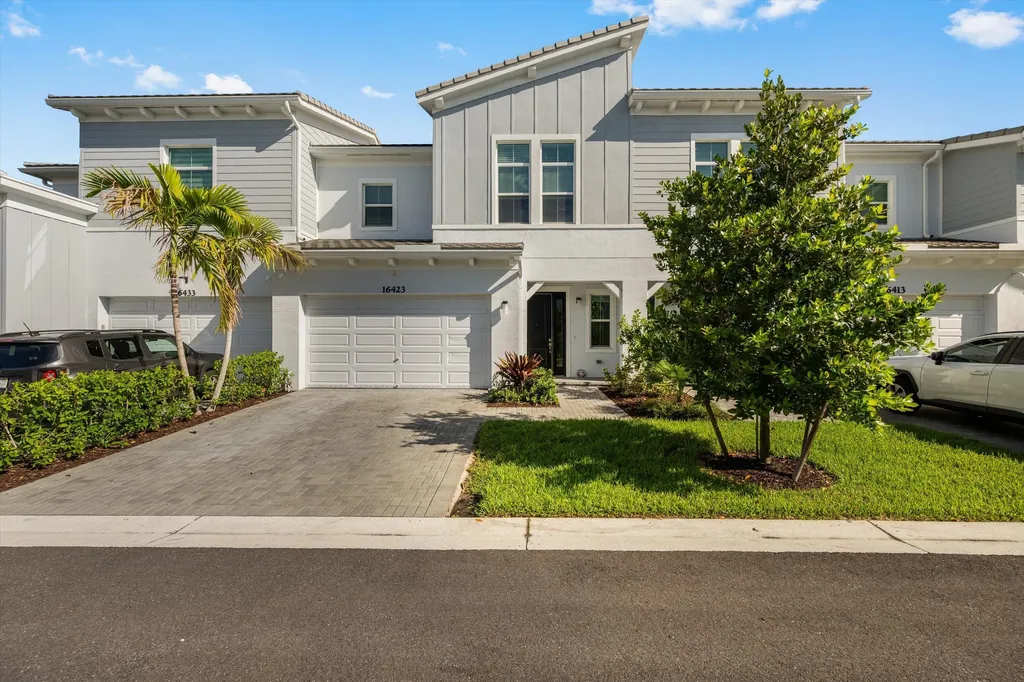 16423 Helix Court Westlake FL 33470