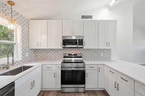 306 24th Avenue Vero Beach FL 32967