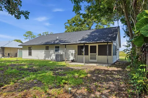 306 24th Avenue Vero Beach FL 32967