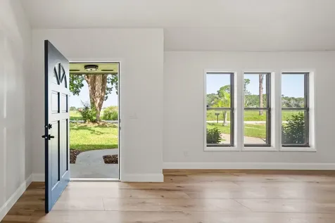 306 24th Avenue Vero Beach FL 32967