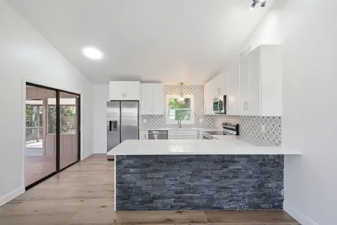 306 24th Avenue Vero Beach FL 32967