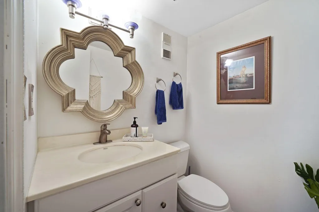 8910 SW 20th Place Davie FL 33324