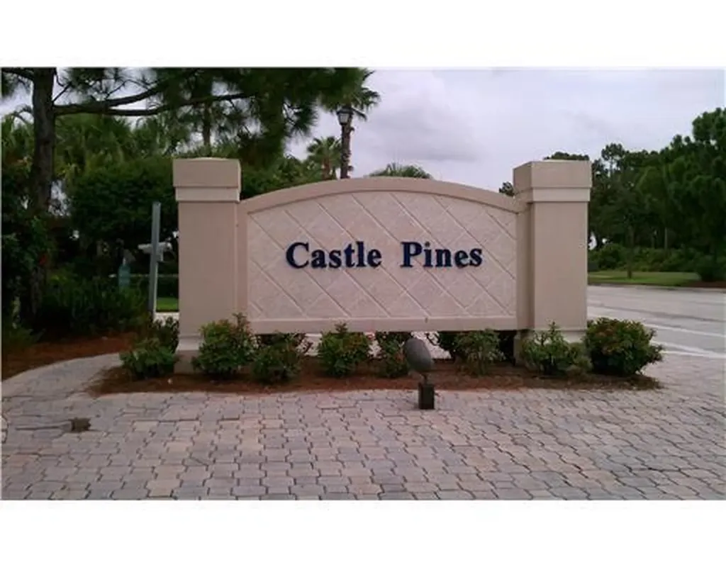 8133 Mulligan Circle Port St Lucie FL 34986