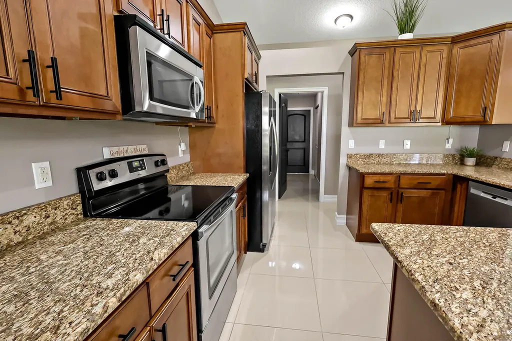 2382 SW Wynnewood Street Port St Lucie FL 34953