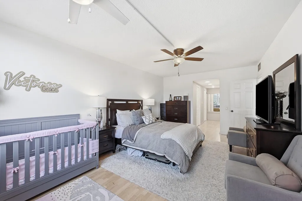 4400 Hillcrest Drive Hollywood FL 33021