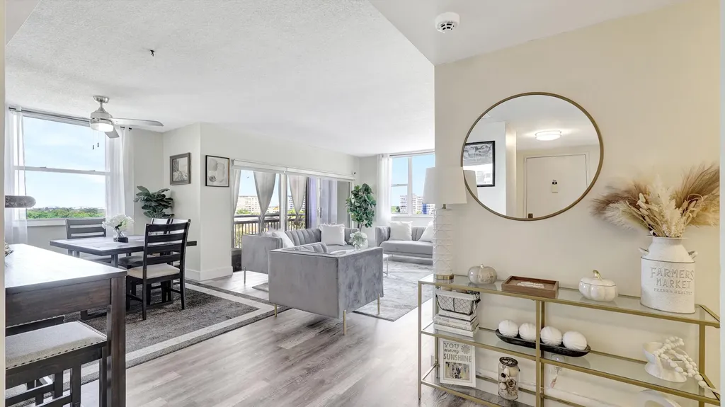 4400 Hillcrest Drive Hollywood FL 33021