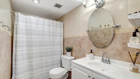 4400 Hillcrest Drive Hollywood FL 33021