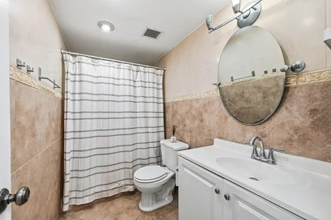 4400 Hillcrest Drive Hollywood FL 33021