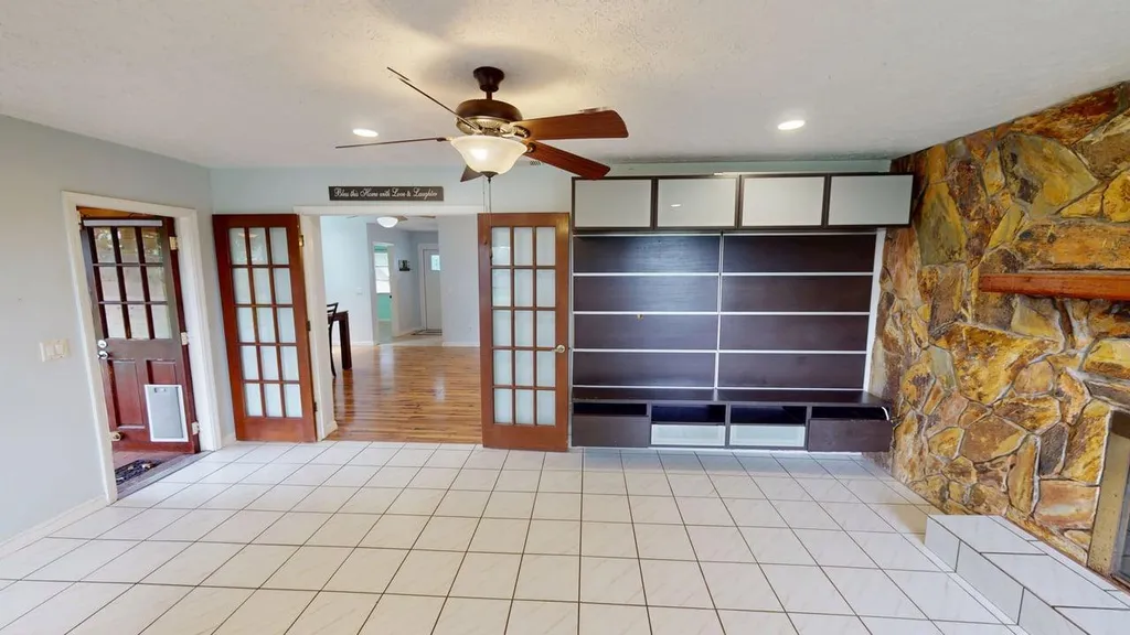 1841 SE Camden Street Port St Lucie FL 34952