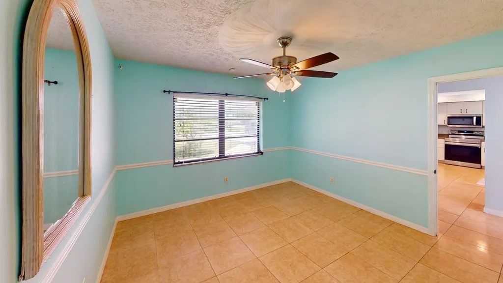 1841 SE Camden Street Port St Lucie FL 34952