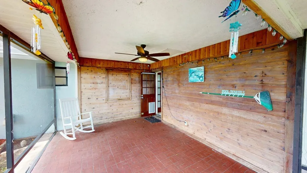 1841 SE Camden Street Port St Lucie FL 34952