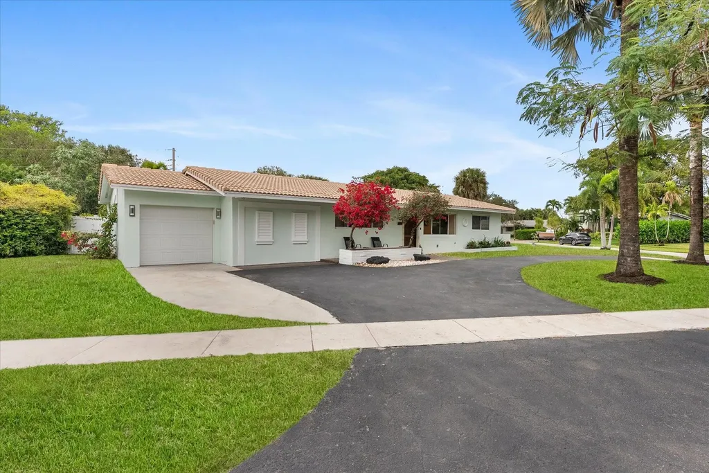 1257 NW 5th Street Boca Raton FL 33486