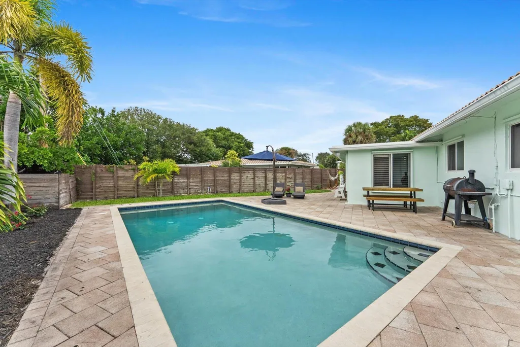 1257 NW 5th Street Boca Raton FL 33486